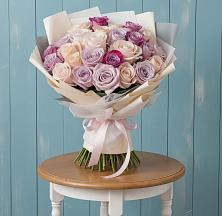 Букет цветов из:  Розы в Звёздном