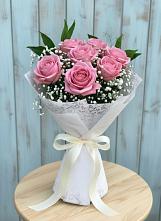 Букет цветов из:  Розы в Звёздном