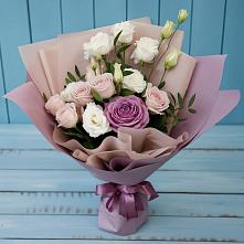 Букет цветов из:  Розы и Лизиантусы в Звёздном