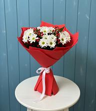 Букет цветов из:  Хризантемы в Звёздном