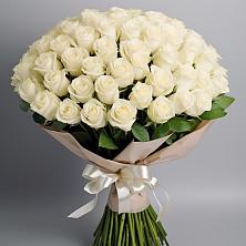 Букет 101 беля роза Белоснежка в Звёздном