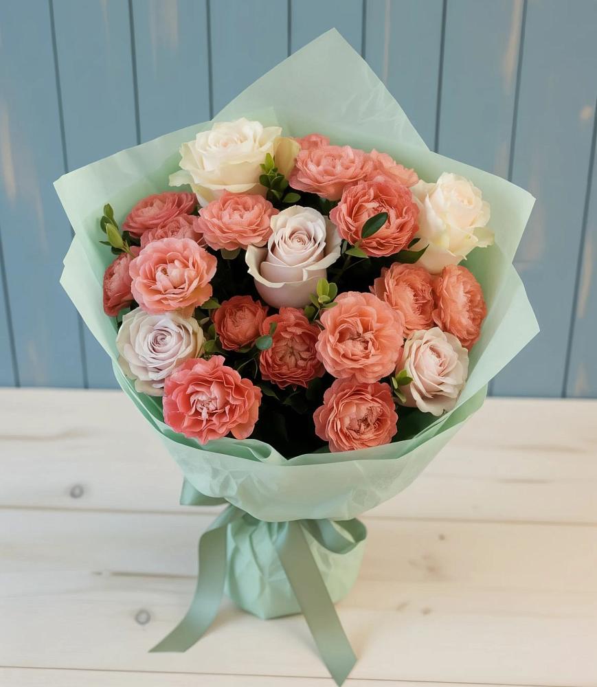 Букет цветов из: Розы в Звёздном