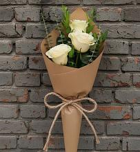 Букет цветов из:  Розы в Звёздном