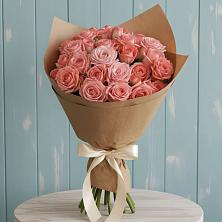 Букет цветов из:  Розы в Звёздном