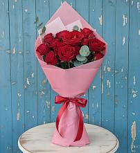 Букет цветов из:  Розы в Звёздном