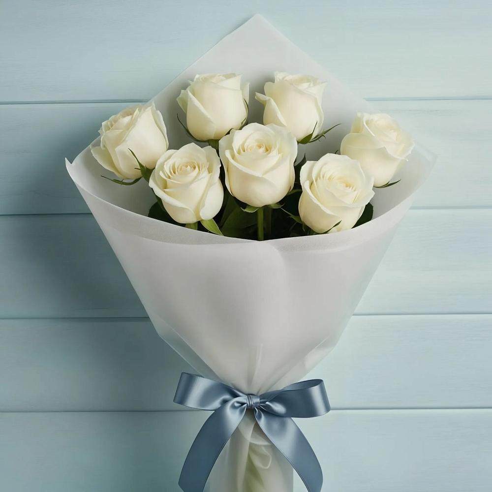 Букет 7 Белых роз Эдлесс Лав в Звёздном